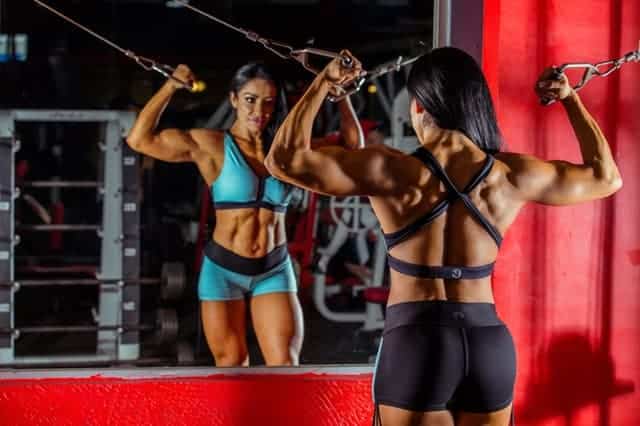 Choosing the Best BCAAs for Women