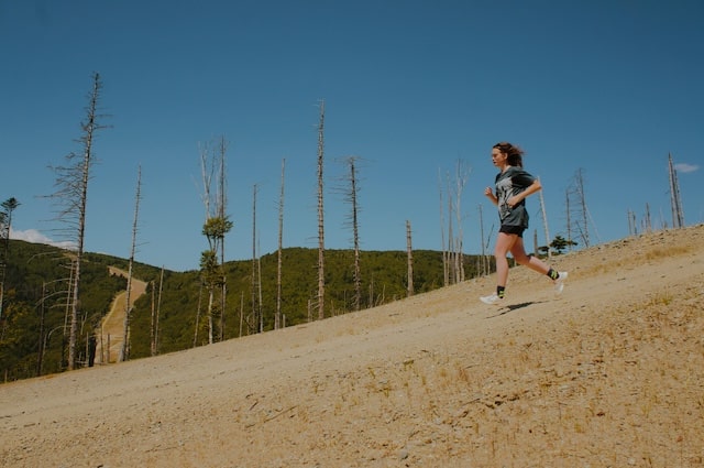 benefits of running hills vs running stairs